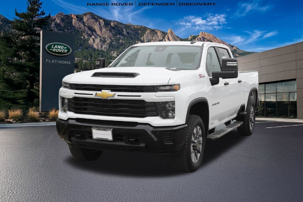 Used 2025 Chevrolet Silverado 2500 Custom w/ Custom Value Package AWD/4WD image 1