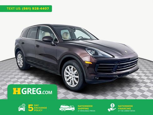 Used 2020 Porsche Cayenne image 1