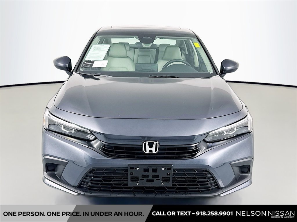 Used 2023 Honda Civic EX image 2