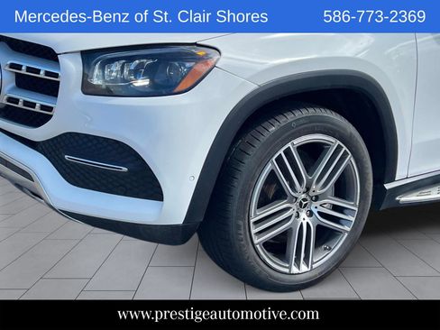 Used 2022 Mercedes-Benz GLS 450 4MATIC image 10