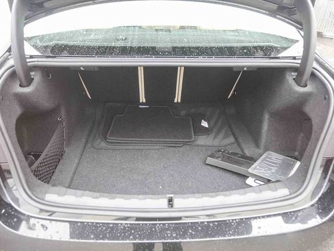 Certified 2023 BMW 330i 330i w/ Driving Assistance Package image 22