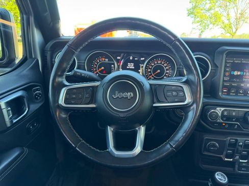 Used 2021 Jeep Gladiator Overland w/ Popular Equipment Package image 30