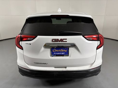 Used 2018 GMC Terrain SLE image 7