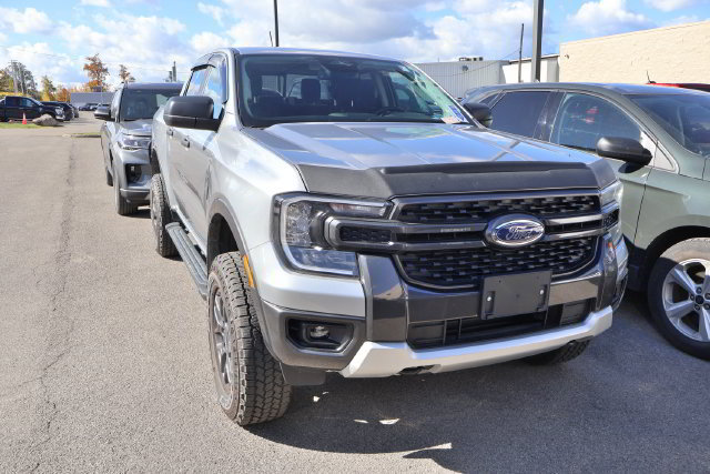 Used 2024 Ford Ranger XLT w/ FX4 Off-Road Package AWD/4WD image 2
