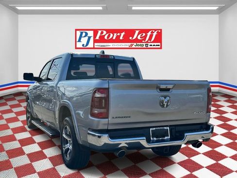 Used 2022 RAM 1500 Laramie AWD/4WD image 5
