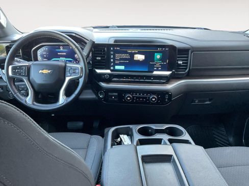 Used 2026 Chevrolet Silverado 1500 LT AWD/4WD image 10