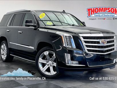 Used 2017 Cadillac Escalade Luxury
