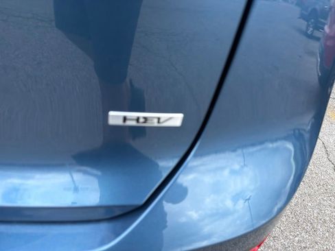 Used 2025 Kia Niro EX FWD image 7
