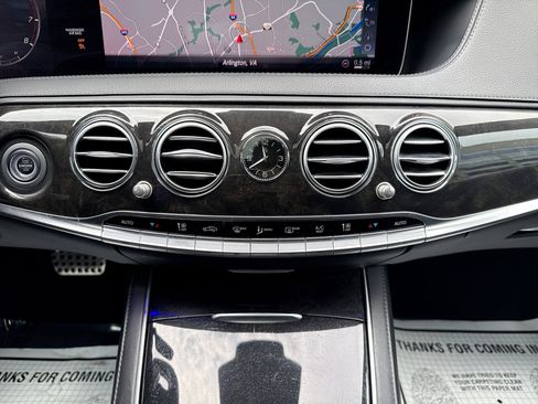 Used 2020 Mercedes-Benz S 560 Sedan image 17
