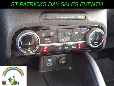 Certified 2022 Ford Escape Titanium w/ Class II Trailer Tow Package image 23