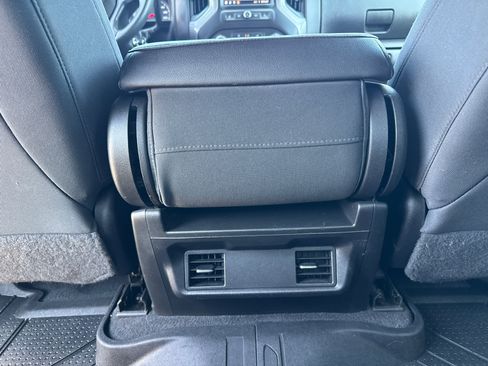 Used 2020 Chevrolet Silverado 1500 Custom w/ Custom Max Trailering Package AWD/4WD image 7