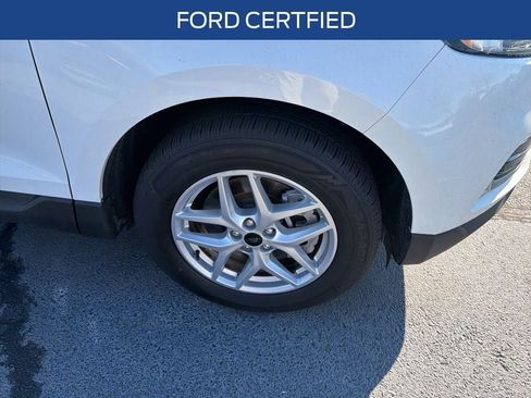 Used 2023 Ford Edge SEL w/ Convenience Package image 3