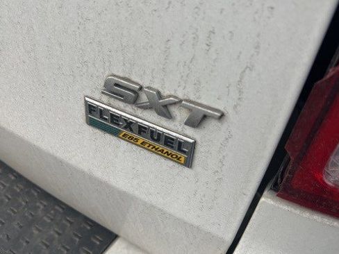 Used 2019 Dodge Grand Caravan SXT image 22