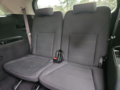 Used 2017 Kia Sorento LX w/ LX Convenience Package image 20