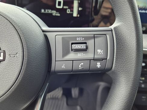 New 2026 Nissan Kicks SV w/ Charging Package FWD image 19