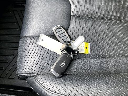 Used 2022 Hyundai Palisade SEL w/ Premium Package image 34