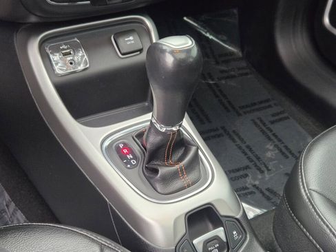 Used 2019 Jeep Compass Latitude w/ Popular Equipment Group image 28