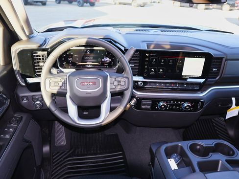 New 2026 GMC Sierra 1500 Elevation image 15