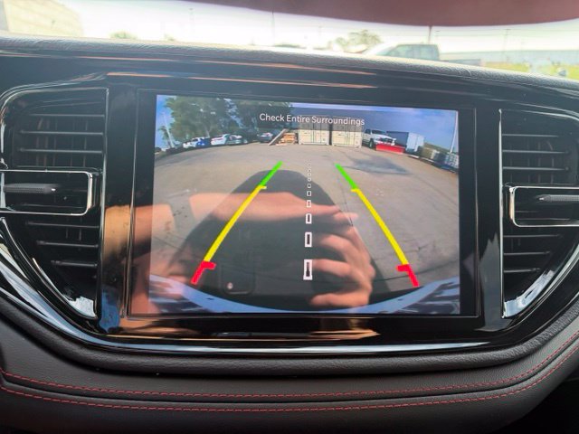 Used 2025 Dodge Durango GT AWD/4WD image 25