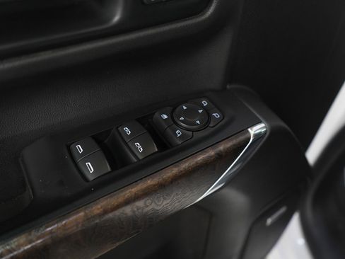 Used 2019 GMC Sierra 1500 Denali image 21