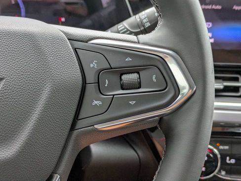 Used 2026 Chevrolet Trax ACTIV FWD image 26