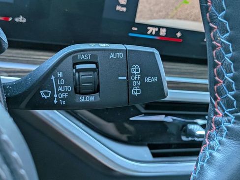 Used 2024 BMW X5 M60i AWD/4WD image 34