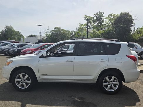 Used 2006 Toyota RAV4 Limited image 3