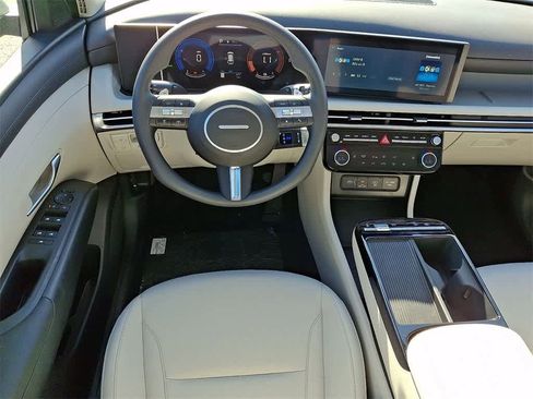 New 2026 Hyundai Tucson SEL image 9