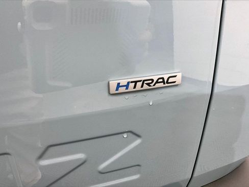 Certified 2025 Hyundai Santa Cruz SE image 7