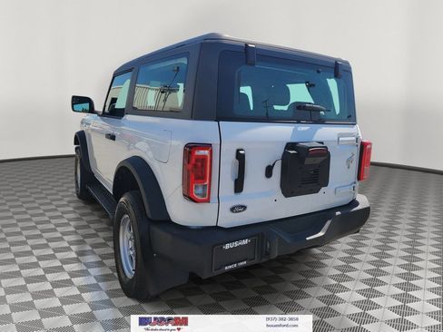 Certified 2025 Ford Bronco 2-Door AWD/4WD image 3