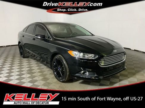 Used 2016 Ford Fusion SE w/ Equipment Group 202A FWD image 1