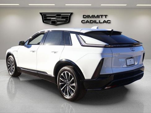 New 2026 Cadillac Lyriq Sport image 3