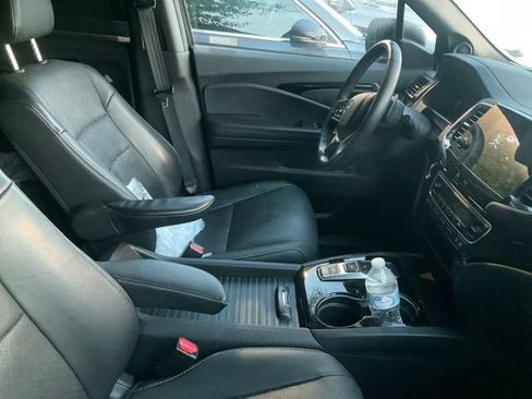 Used 2020 Honda Passport Touring image 5