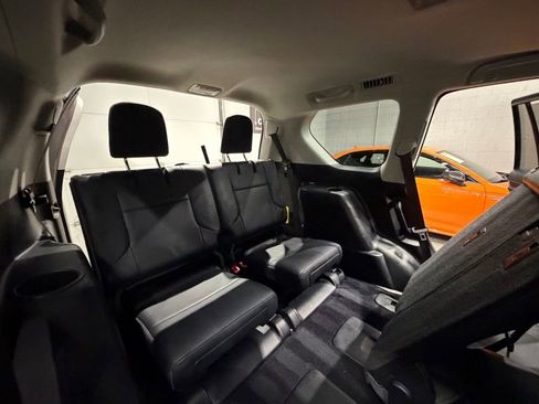 Used 2014 Lexus GX 460 w/ Premium Package AWD/4WD image 32