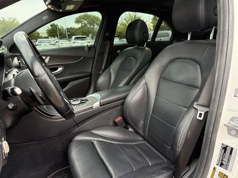 Used 2020 Mercedes-Benz C 300 4MATIC Sedan image 24