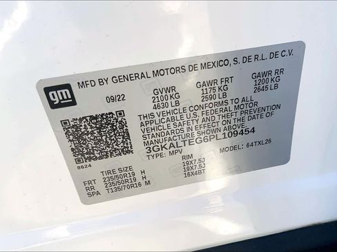 Used 2023 GMC Terrain SLE w/ Driver Convenience Package image 31