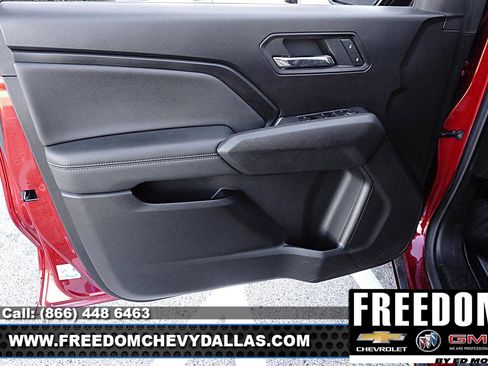 Used 2023 Chevrolet Colorado LT w/ LT Convenience Package II image 30