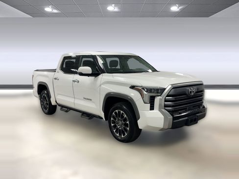 Used 2022 Toyota Tundra Limited image 5