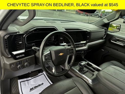 Used 2023 Chevrolet Silverado 1500 LTZ w/ LTZ Premium Package AWD/4WD image 9