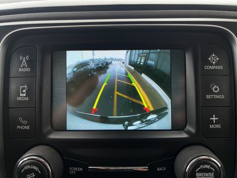 Used 2017 RAM 2500 Tradesman w/ Chrome Appearance Group image 9