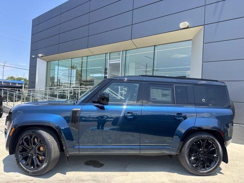 New 2026 Land Rover Defender 110 OCTA AWD/4WD image 2