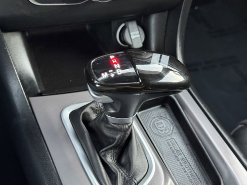 Used 2023 Dodge Charger GT w/ Plus Group image 18