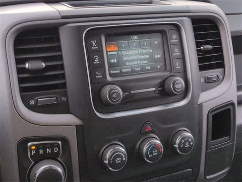 Used 2015 RAM 1500 Express image 25