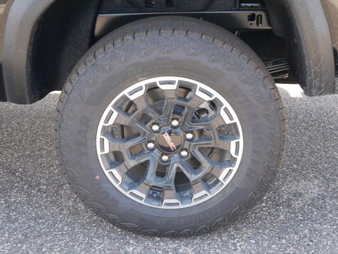 New 2026 GMC Canyon AT4 w/ Technology Plus Package image 3