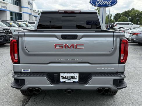 Used 2025 GMC Sierra 1500 Denali w/ Denali Reserve Package AWD/4WD image 3