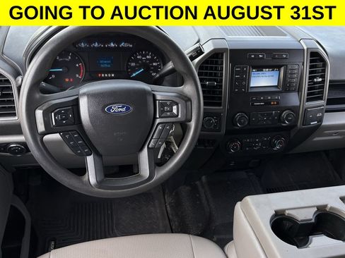 Used 2022 Ford F250 XL w/ Power Equipment Group AWD/4WD image 11