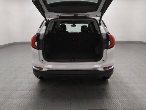 Used 2019 GMC Terrain SLT w/ Preferred Package FWD image 29