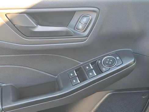 Used 2025 Ford Escape Active image 11