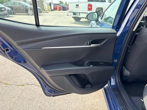 Used 2025 Toyota Camry LE FWD image 18