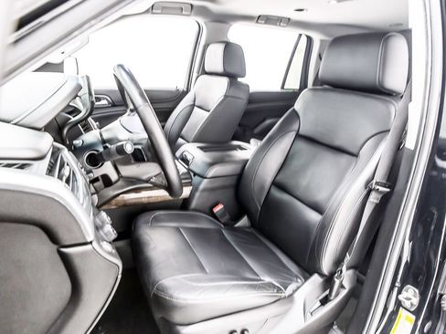 Used 2018 Chevrolet Tahoe LT AWD/4WD image 28